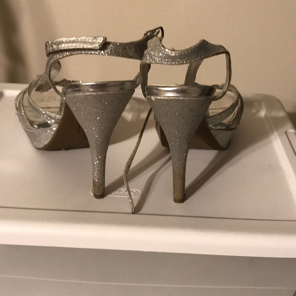 Silver platforms - Picture 3 of 6